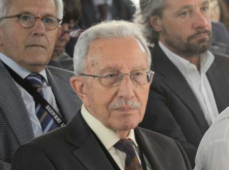 Germán Martínez TEXTIL EXPRES Pitti Uomo