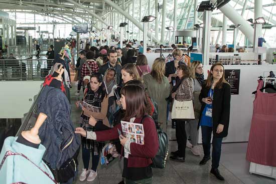 TEXTIL EXPRES REVISTA 242 TEXTIL EXPRES REVISTA 242