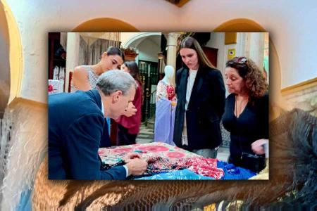 Andalucía potencia las ventas de la moda flamenca en el exterior.