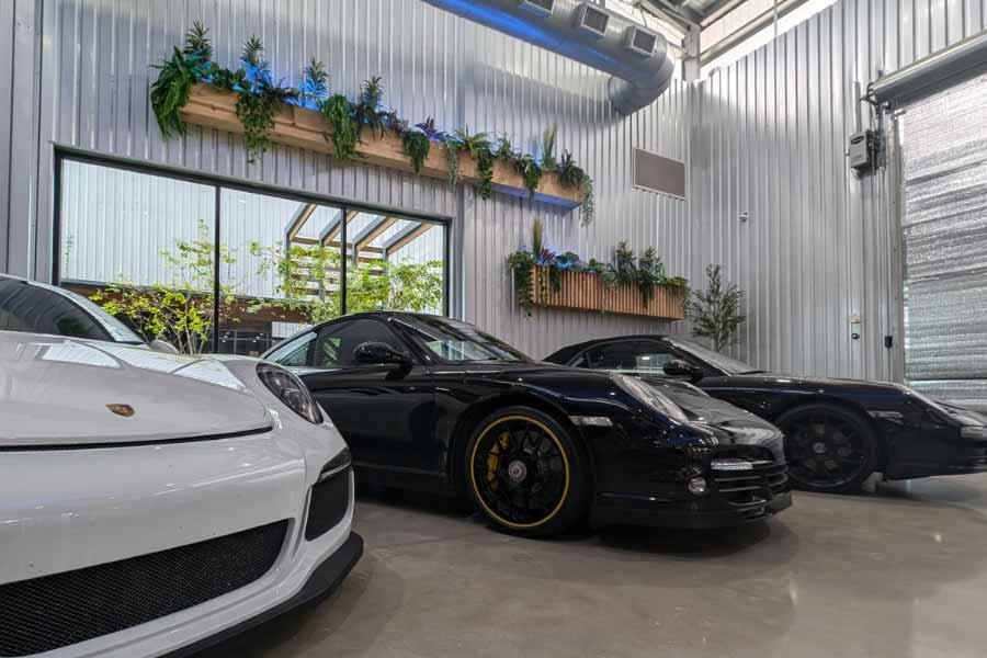 Luz automática para establecimientos detallistas, con un Miniserver.